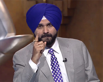 Poll code breach: Case lodged against Sidhu in Bihar